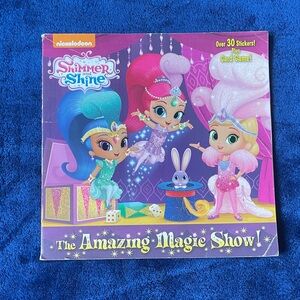 Nickelodeon Shimmer and Shine Magic Show Book with Stickers